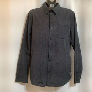 BillaBong Shirt Men’s Size Medium Button Down Stripe Black White